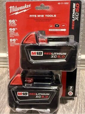 BRAND NEW Milwaukee M18 REDLITHIUM XC 5.0Ah 18V NEW 2 PACK!!